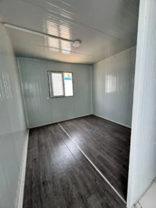 كرفان صغير من الداخل للبيع