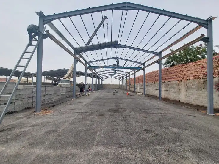 بناء منشآت معدنية