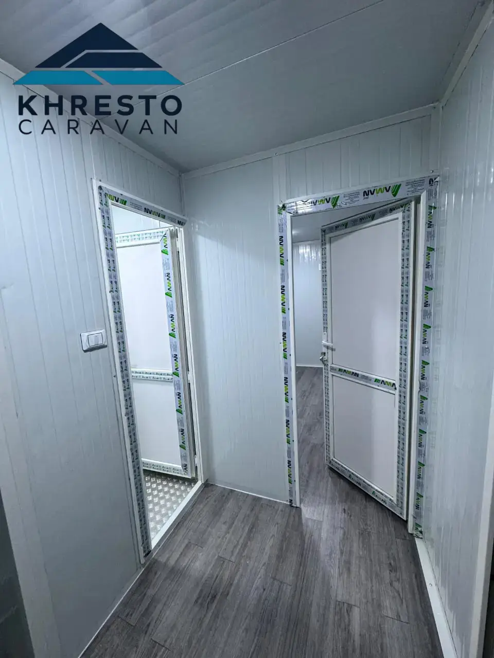 كرفان امريكي من الداخل